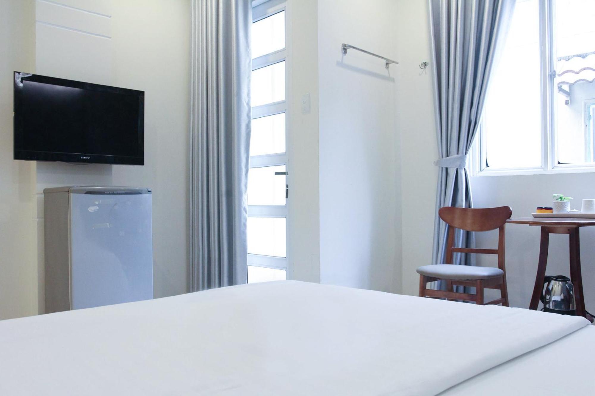 Violet Star Hotel And Spa Хошимин Экстерьер фото