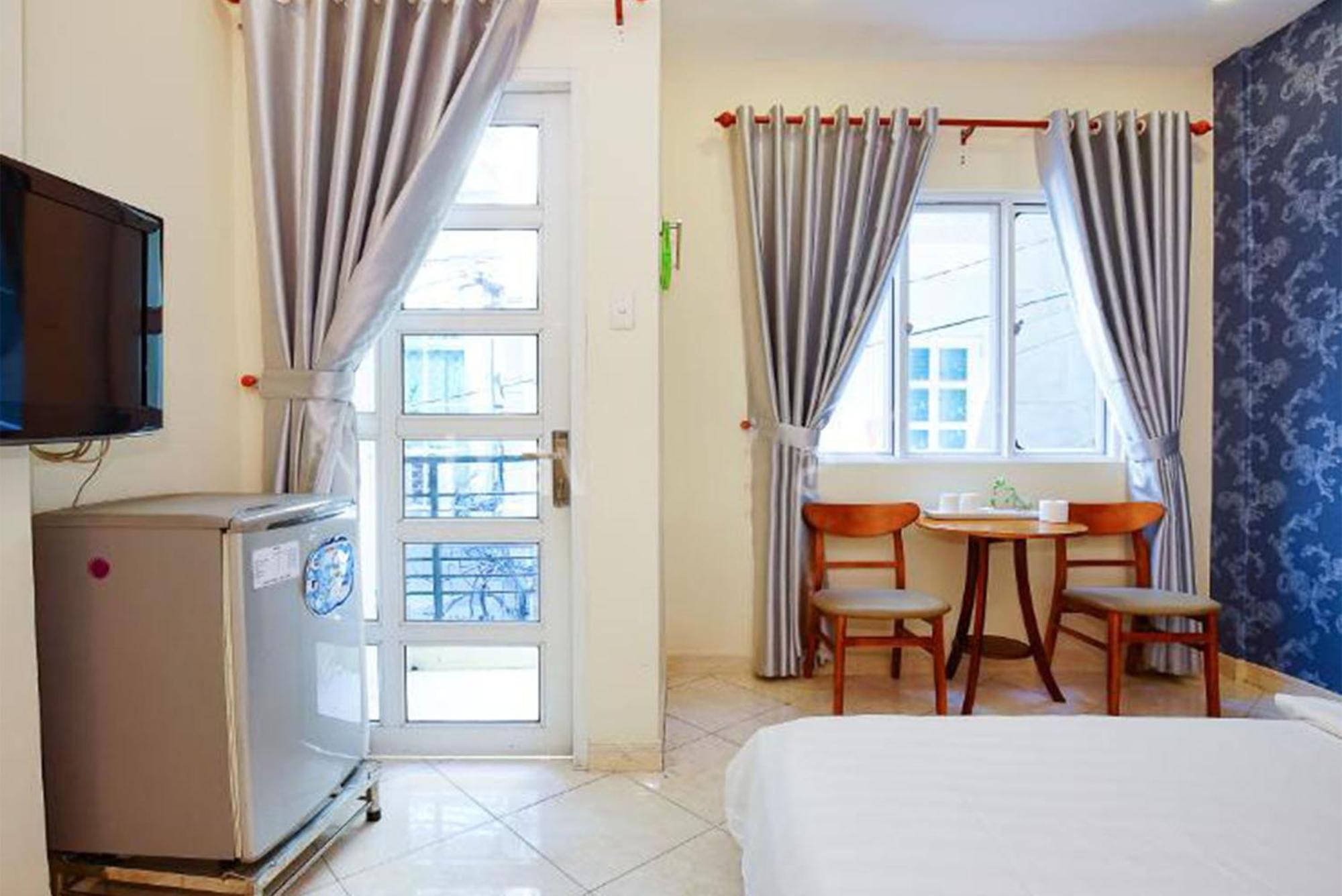 Violet Star Hotel And Spa Хошимин Экстерьер фото
